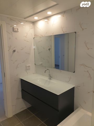 דירה, ירושלים 121, נרקיסים, ראשון לציון