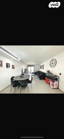 דירה, שרה אהרונסון 34, גדרה מזרח, גדרה