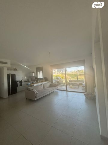 יעקב תמרי 15