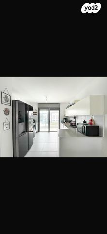 דירה, שרה אהרונסון 34, גדרה מזרח, גדרה