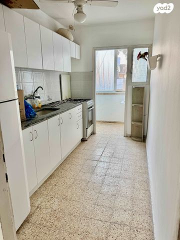 שדרות בגין 2