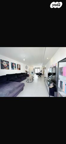 דירה, שרה אהרונסון 34, גדרה מזרח, גדרה