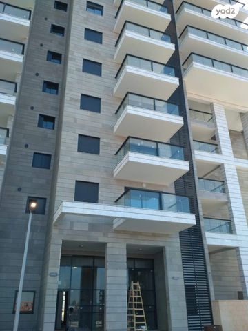 דירה, משה לוי 4, נאות שמיר, רמלה