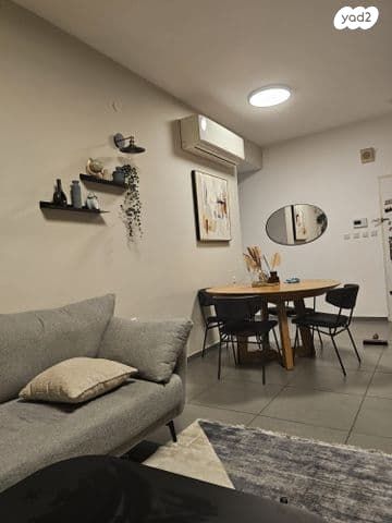 דירה, גינת אגוז 10, נווה גנים, פרדס חנה כרכור