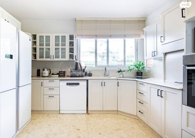 בית פרטי/ קוטג', דרך כפר הדר 26, הדר, הוד השרון