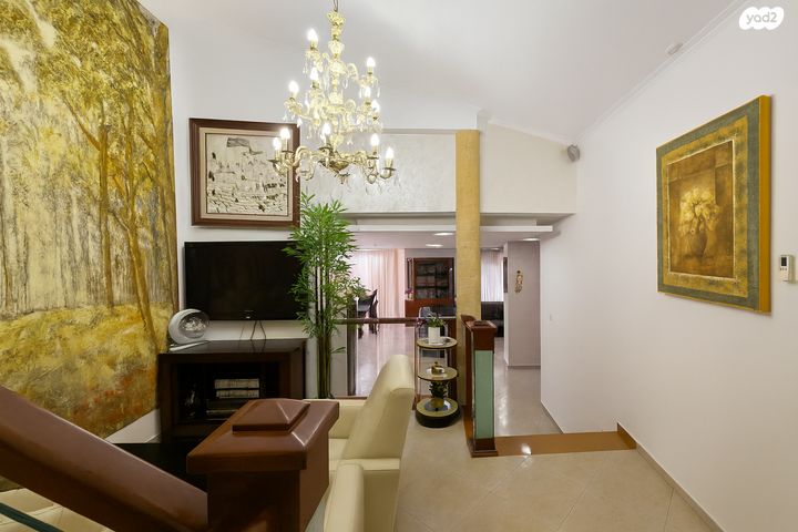 בית פרטי/ קוטג', מונטיפיורי 14, קרית מנחם בגין, נתיבות