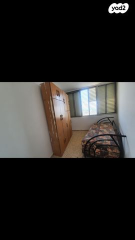 דירה, הגיבורים 12, שיכון ב, טבריה