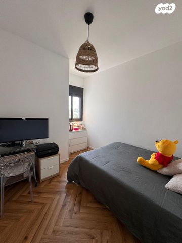 דירה, אחוזה 61, קזן, רעננה