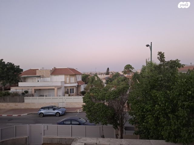 בית פרטי/ קוטג', אברהם אבן שושן 111, נאות לון, באר שבע