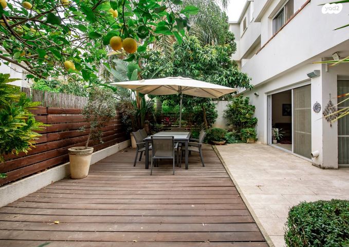 בית פרטי/ קוטג', דרך כפר הדר 26, הדר, הוד השרון