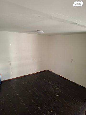 יחידת דיור, הרקפת 7, רמת סמל, נס ציונה