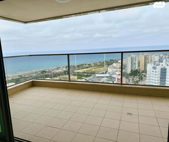 דירה, אלמוג 17, רמת חביב / רמת הנשיא, חיפה