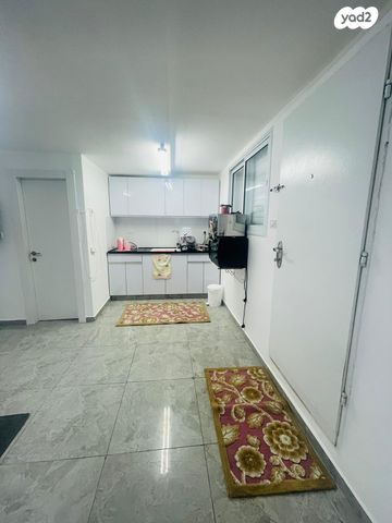 דירת גן, אברהם אבינו 34, שכונה ד', באר שבע