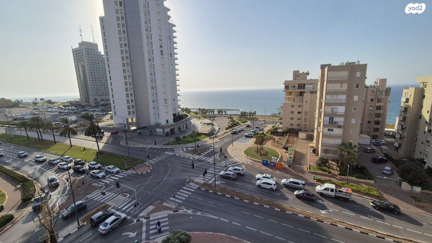 שדרות ז'בוטינסקי 46