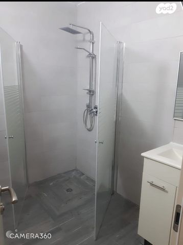 דירה, הרצל 25, מרכז העיר, קרית שמונה