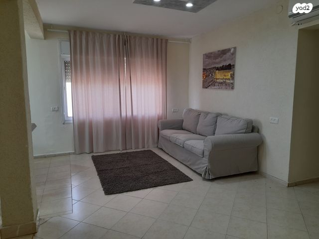 דירה, שבטי ישראל 1, שיכון ד, טבריה