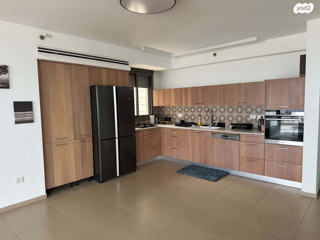 דירה, אלמוג 17, רמת חביב / רמת הנשיא, חיפה