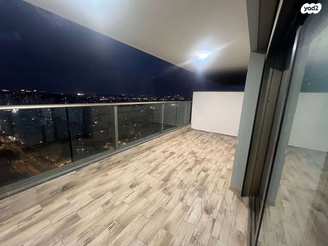 דירה, הרב קוק 54, צפון מערב מרכז העיר, נתניה