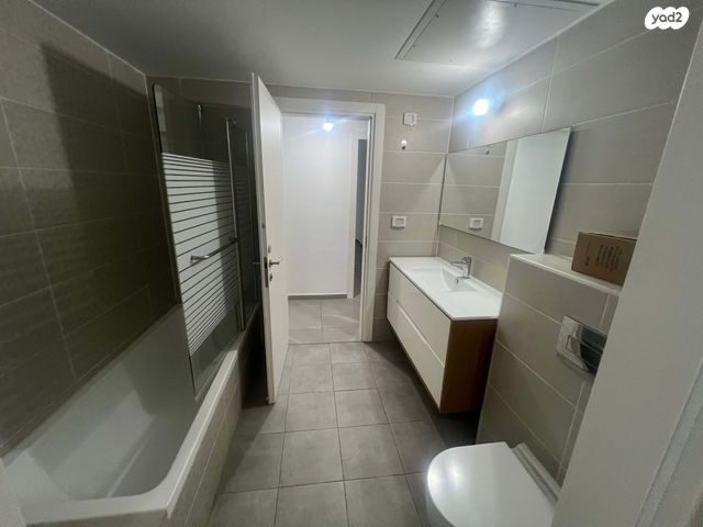 דירה, הרב קוק 54, צפון מערב מרכז העיר, נתניה