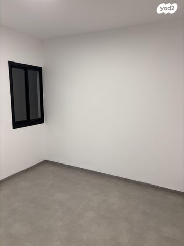 יחידת דיור, הרקפות 1, פוריה נווה עובד, פוריה נווה עובד