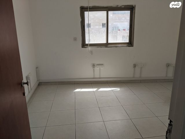 משרדים, הרצל 54, מרכז העיר דרום, נתניה