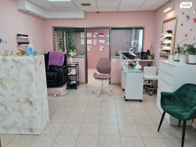 שדרות ארלוזורוב 25