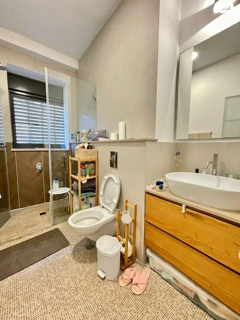 דירה, עמנואל הרומי, הצפון הישן - צפון, תל אביב יפו