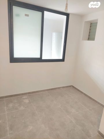 דירה, ההסתדרות 42, רמת בן צבי, נס ציונה