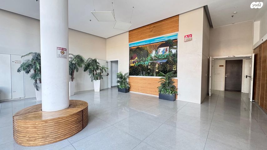 דירה, משה פריד 35, חצרות המושבה, רחובות