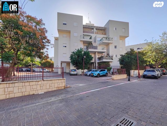 דירה, לב המושבה, נס ציונה