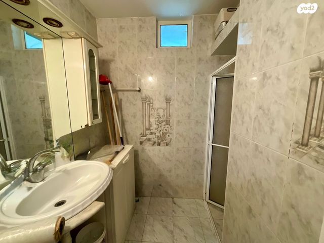 דירה, שדרות ח"ן 6, צור שלום, קרית ביאליק