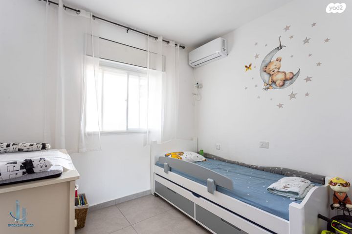 דירה, סחלב, אבן גבירול, רחובות