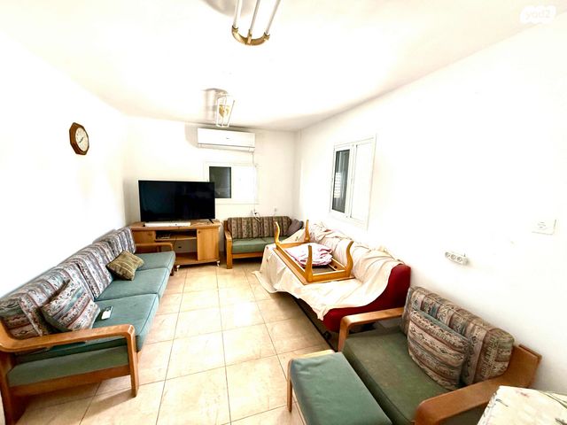 דירה, יד התשעה, שביב, הרצליה