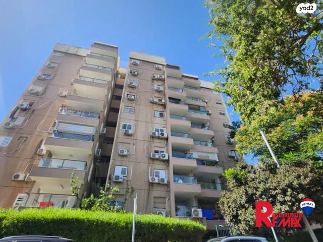 הר הצופים 38