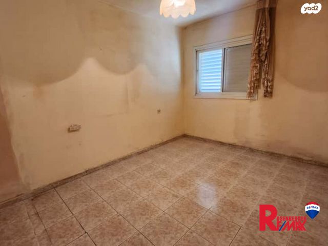 דירה, הר הצופים 38, קרית שרת מזרח, חולון