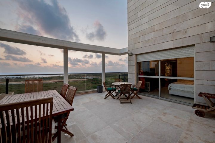 גג/ פנטהאוז, תל אביב יפו