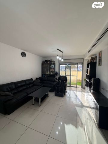 דירה, נתיבות