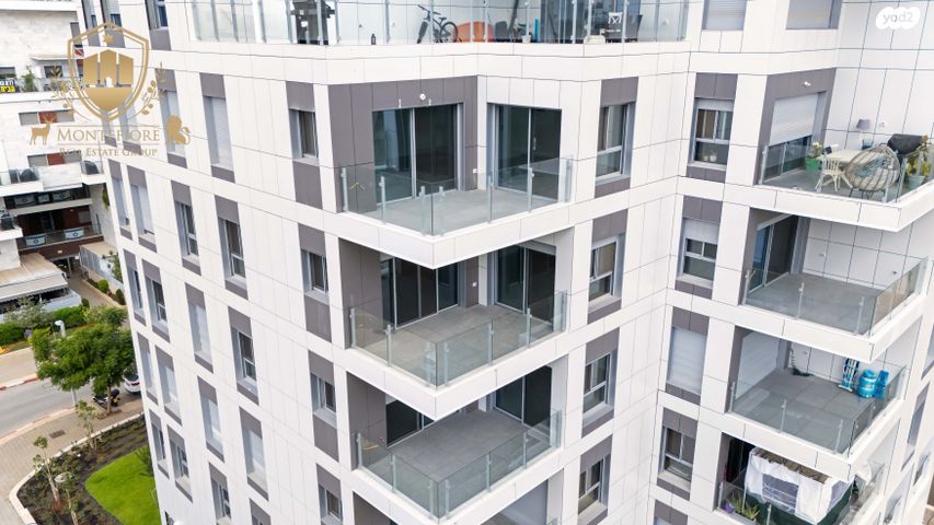 דירה, רחבעם זאבי, גליל ים (מתחם הכוכבים), הרצליה