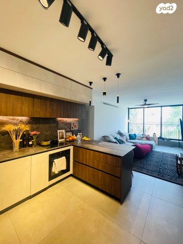 דירה, אבטליון, שכונת בן גוריון, מרכז העיר ג', רמת גן