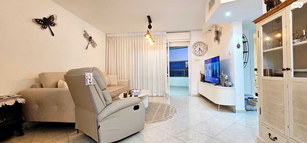 דירה, דוד ניב 9, נווה זאב, נאות אילן, באר שבע