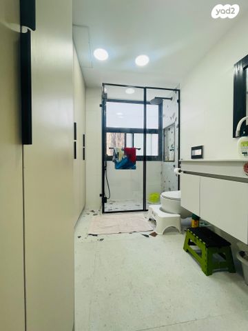 דירה, אבטליון, שכונת בן גוריון, מרכז העיר ג', רמת גן