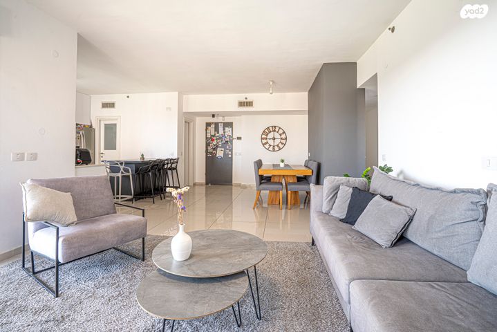 דירה, מתחם 1200, הוד השרון