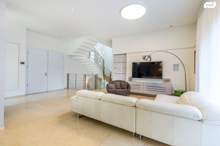 בית פרטי/ קוטג', פרדס חנה כרכור