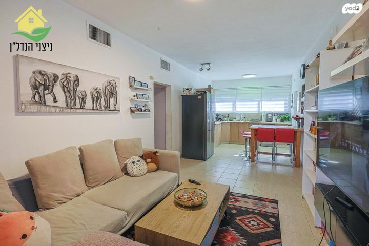 דירה, החבצלת 3, קיראון, קרית אונו