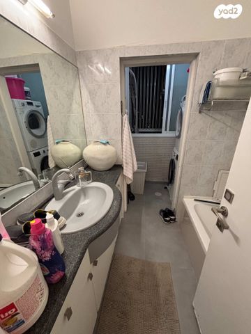 דירה, הכורמים, קרית כרמים, ראשון לציון