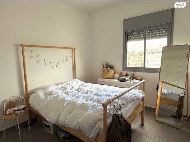 דופלקס, ש"י עגנון, נאות שמיר, יבנה