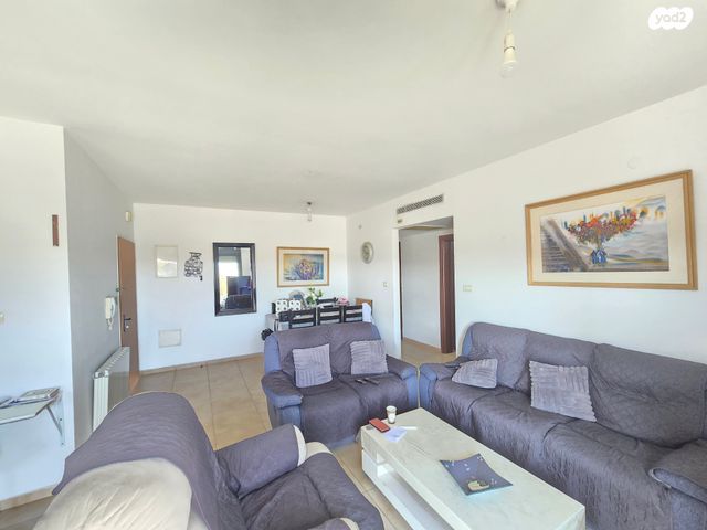 דירה, הרב חסדאי קרשקש, חומת שמואל, הר חומה, ירושלים