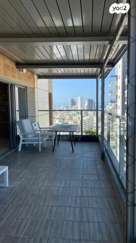 דופלקס, החשמונאים 11, צפון מזרח מרכז העיר, נתניה