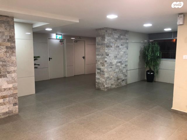 דירה, גבעת התחמושת, קרית שרת מערב, חולון