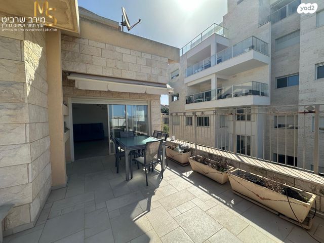 גג/ פנטהאוז, בועז, כרמליה, חיפה